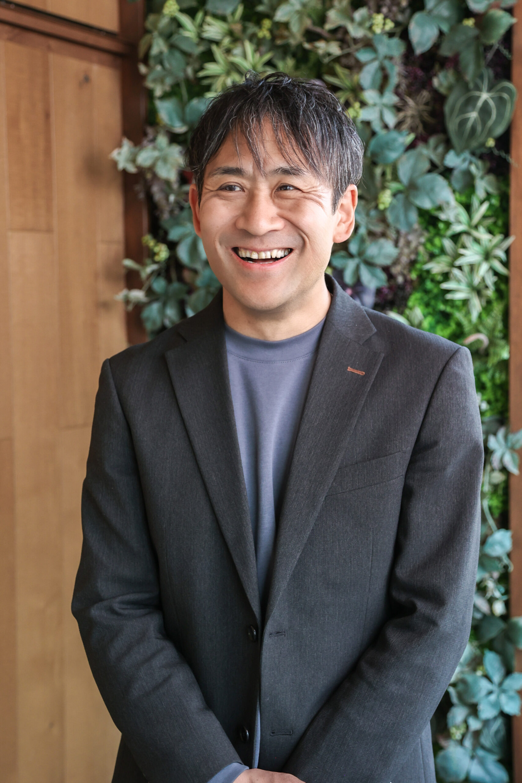 鹿田　誠一郎 (シカダ セイイチロウ)